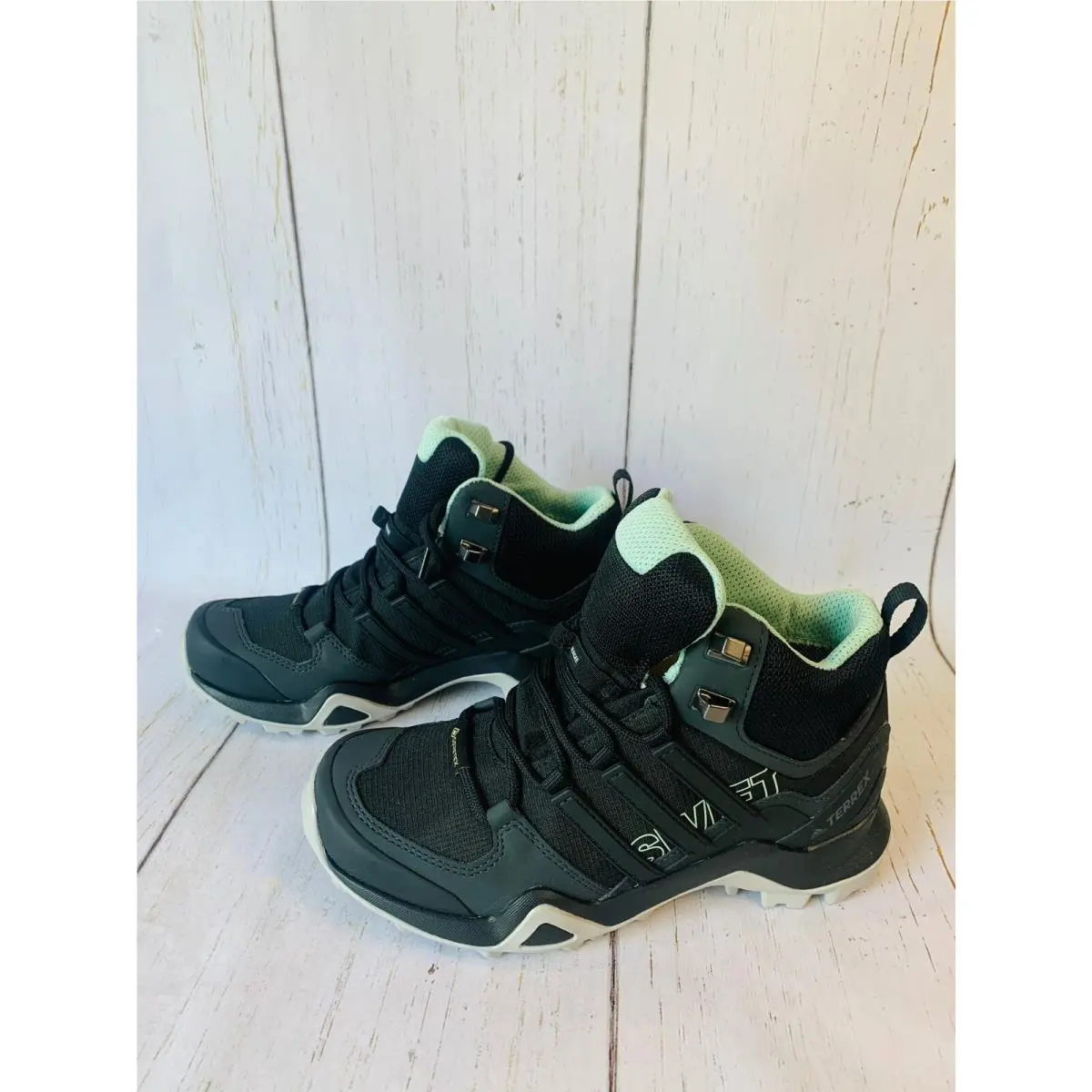 Adidas shoes - adidas 11 - CM7651 1