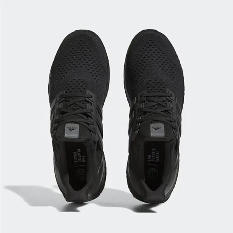 Adidas shoes  - Black 0