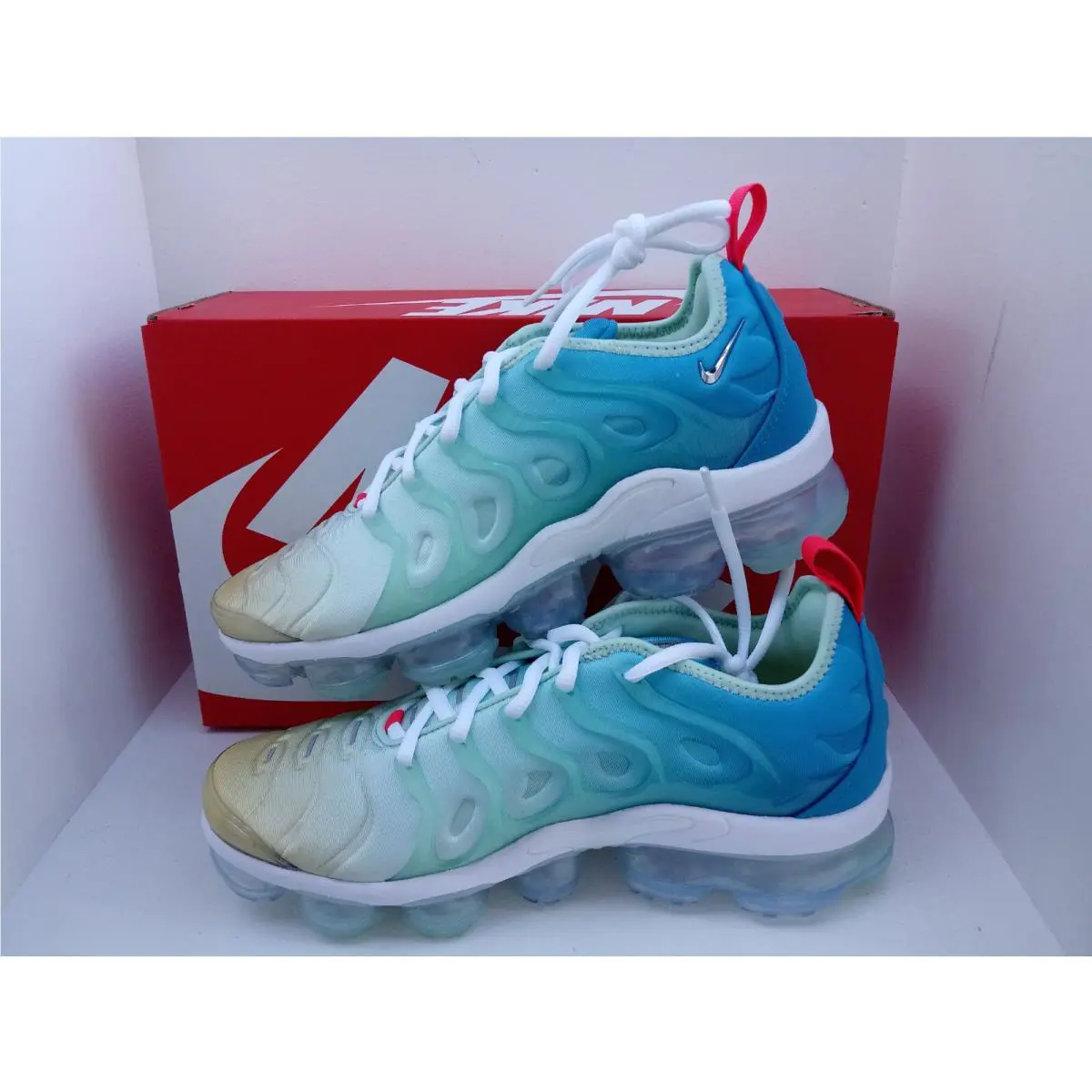 Nike shoes - Nike Air Vapormax Plus - Air Vapormax Plus - DQ7651-300 - MINT FOAM/METALLIC SILVER 10