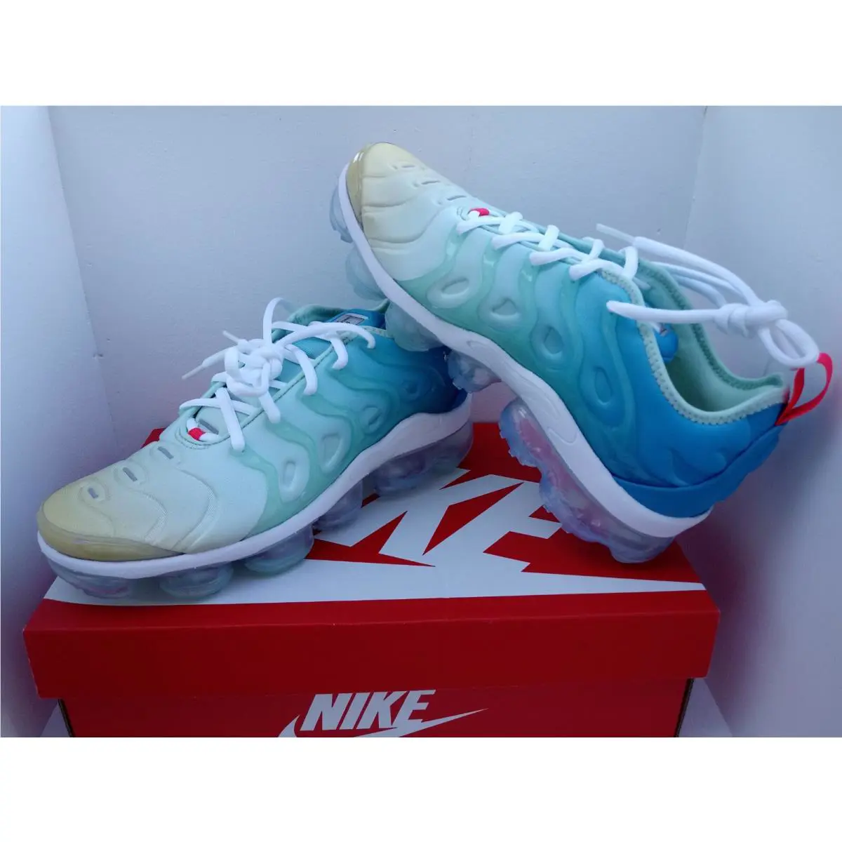 Nike shoes - Nike Air Vapormax Plus - Air Vapormax Plus - DQ7651-300 - MINT FOAM/METALLIC SILVER 1