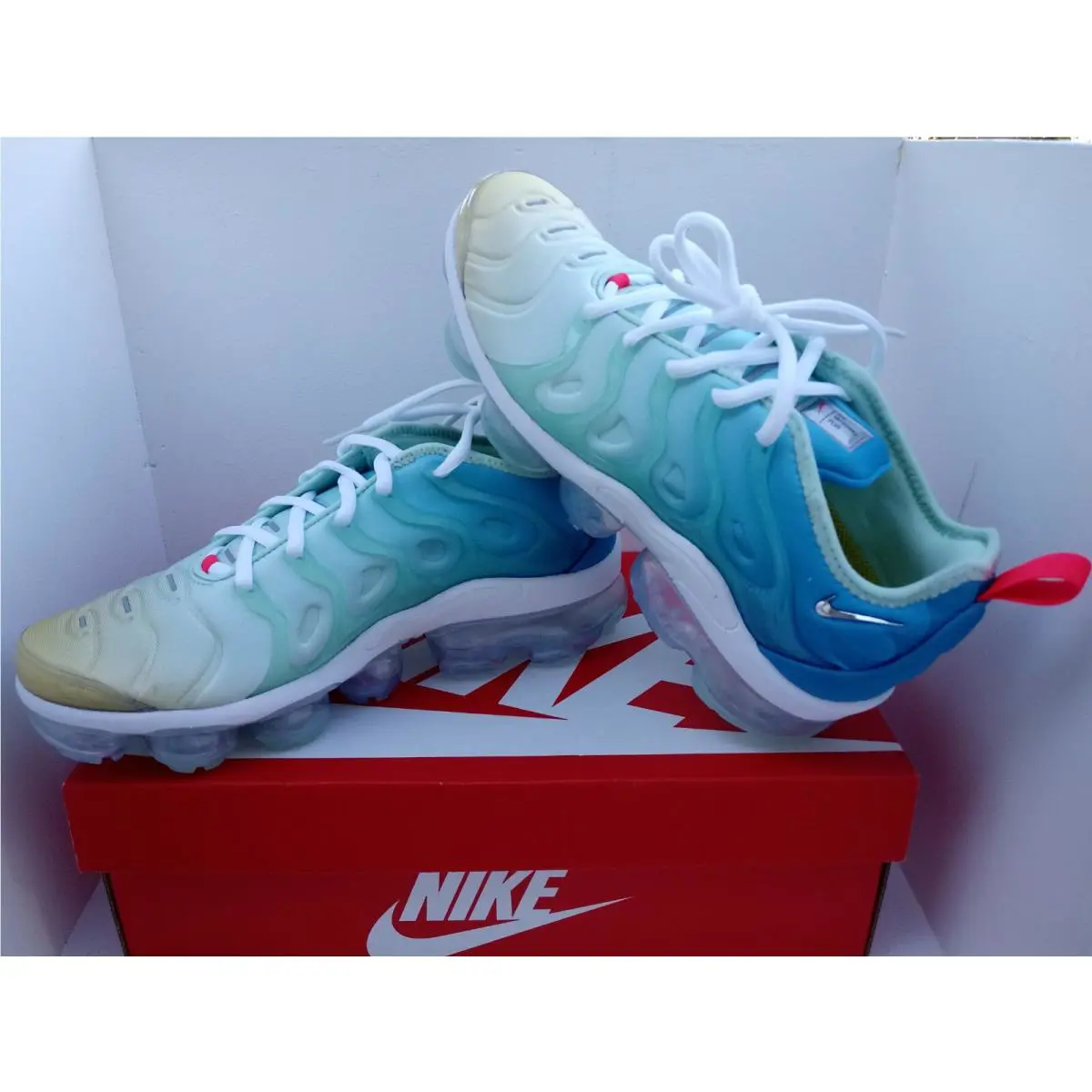 Nike shoes - Nike Air Vapormax Plus - Air Vapormax Plus - DQ7651-300 - MINT FOAM/METALLIC SILVER 2