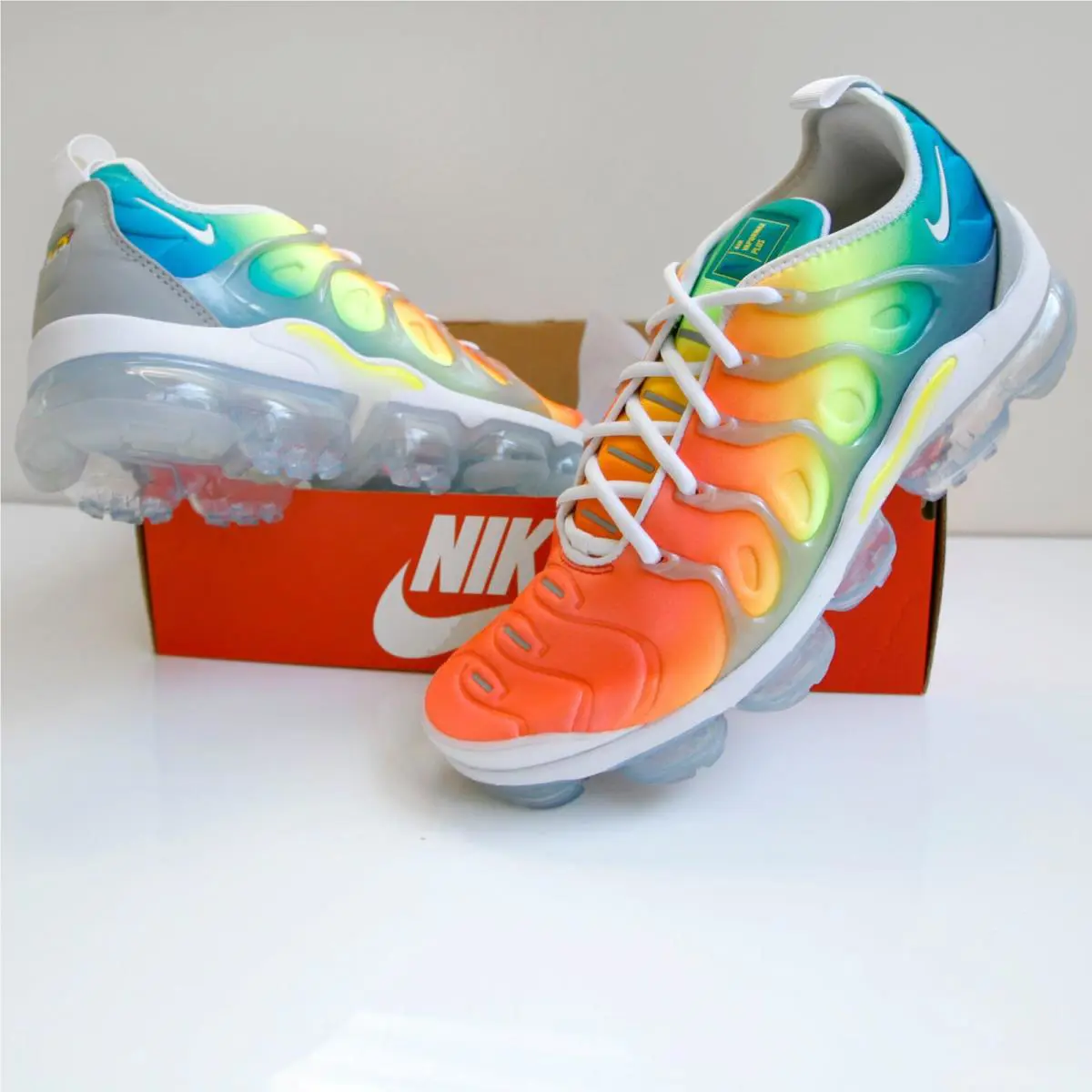 Nike shoes - Nike Air Vapormax Plus - Air Vapormax Plus - 924453-103 - White 9