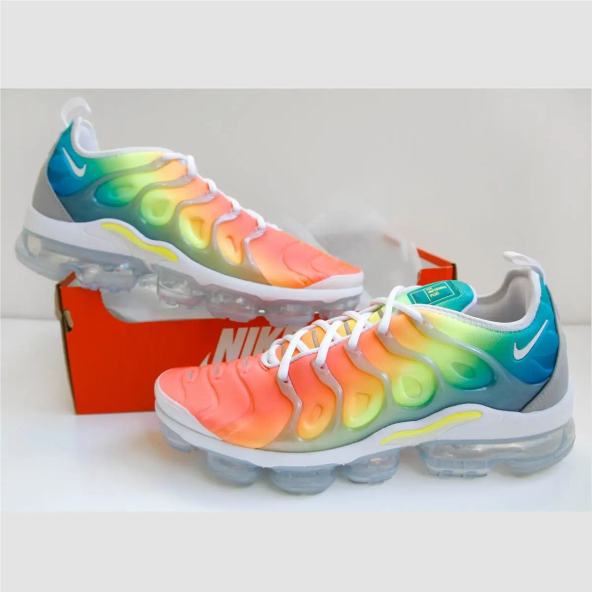 Nike shoes - Nike Air Vapormax Plus - Air Vapormax Plus - 924453-103 - White 4