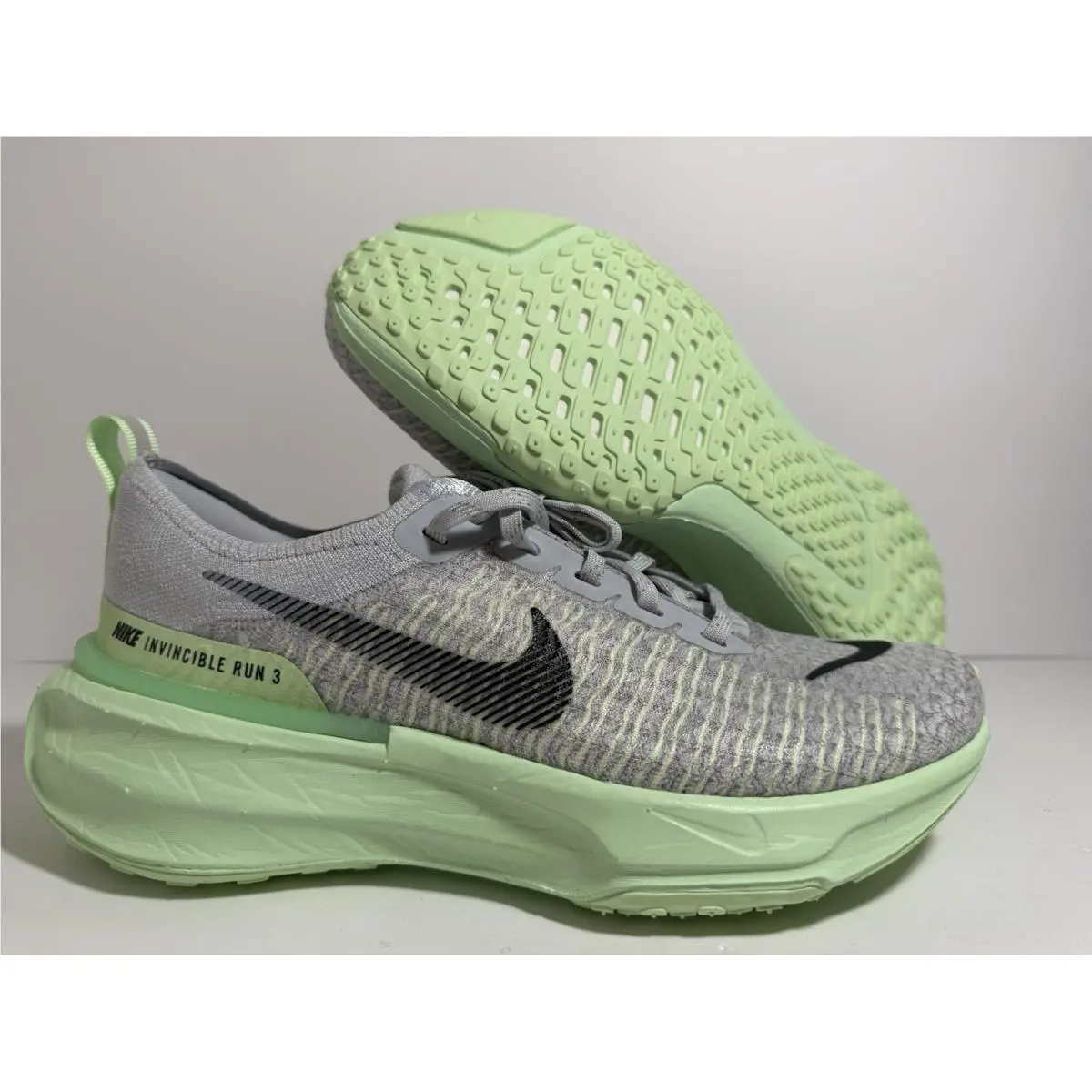 Nike shoes - Nike ZoomX Invincible - ZoomX Invincible - DR2660-009 - Pure Platinum 4