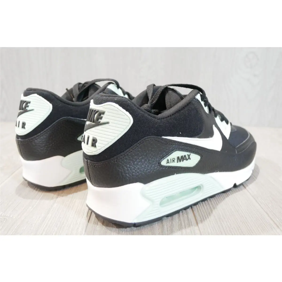 Nike shoes - Black 2