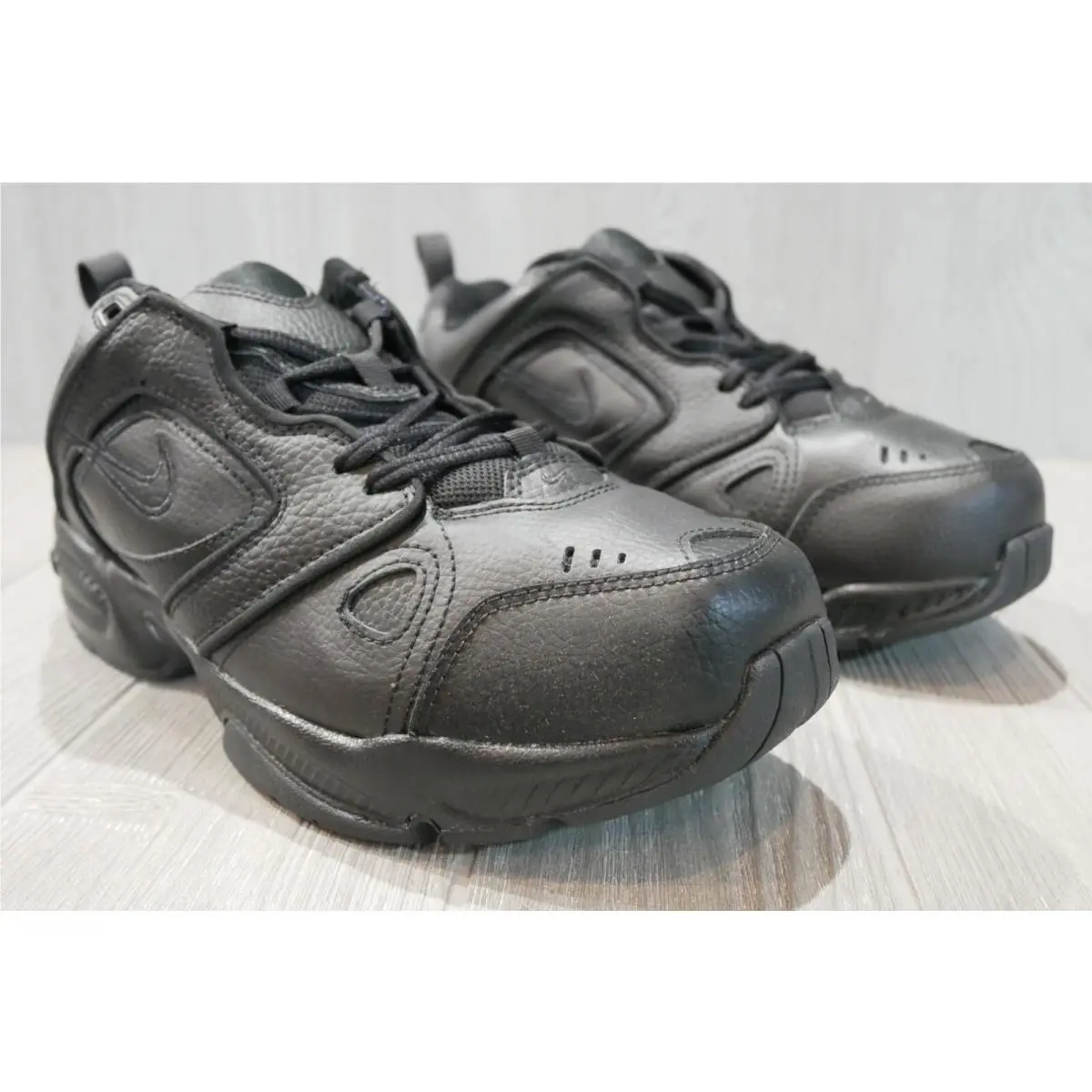 Nike shoes - Nike Air Monarch - Air Monarch - Black 2