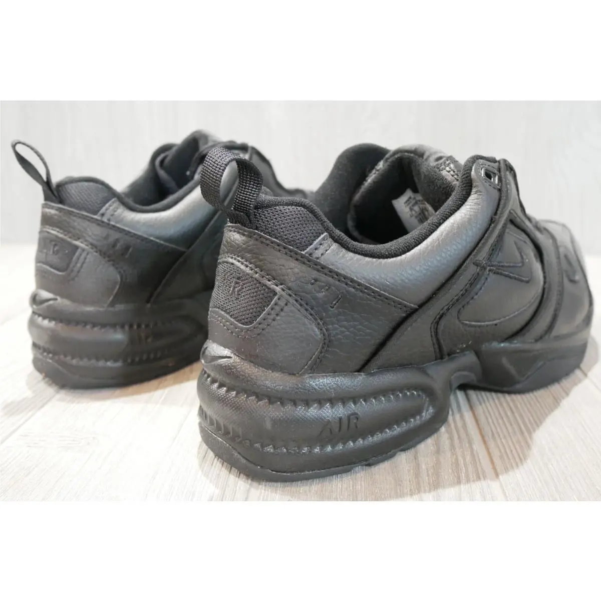 Nike shoes - Nike Air Monarch - Air Monarch - Black 3