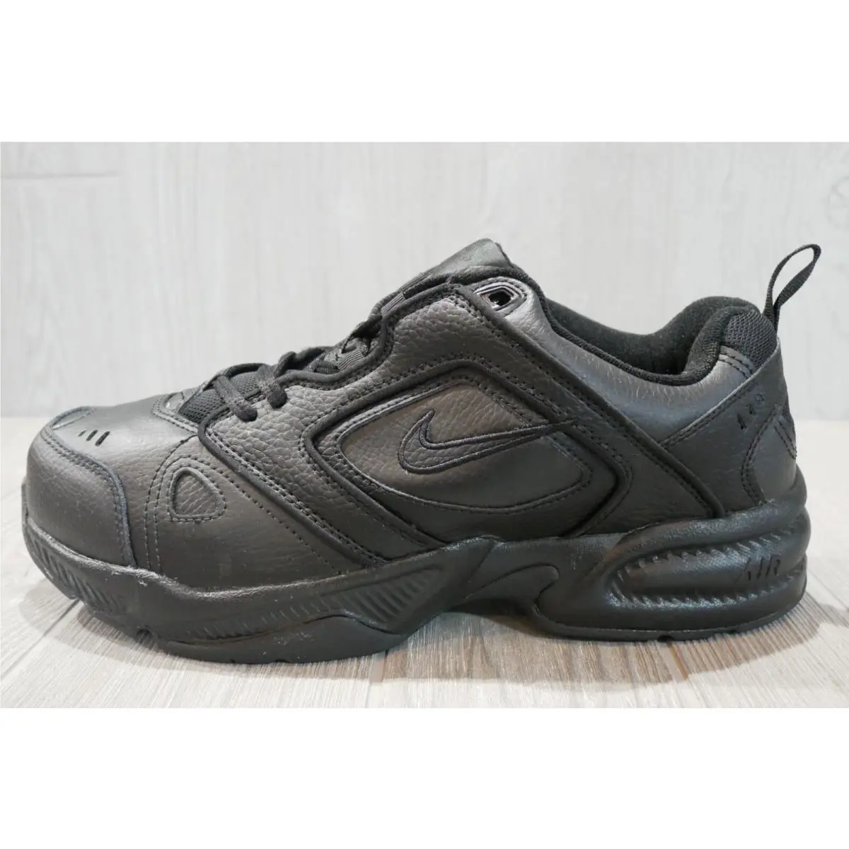 Nike shoes - Nike Air Monarch - Air Monarch - Black 7