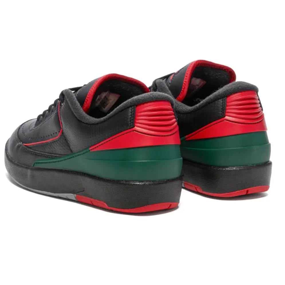 Nike shoes - Black/Red/Green 3