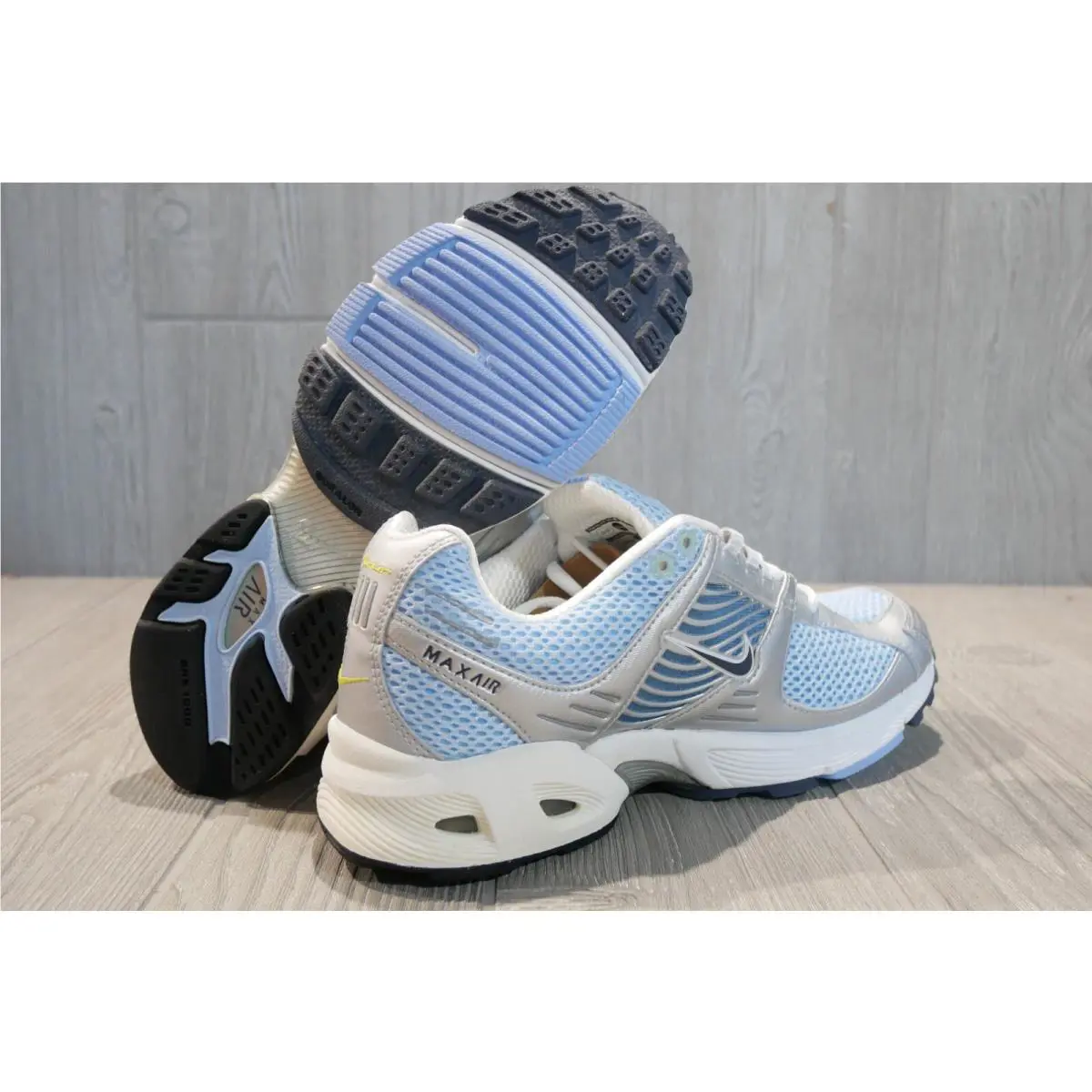 Nike shoes - Blue 4