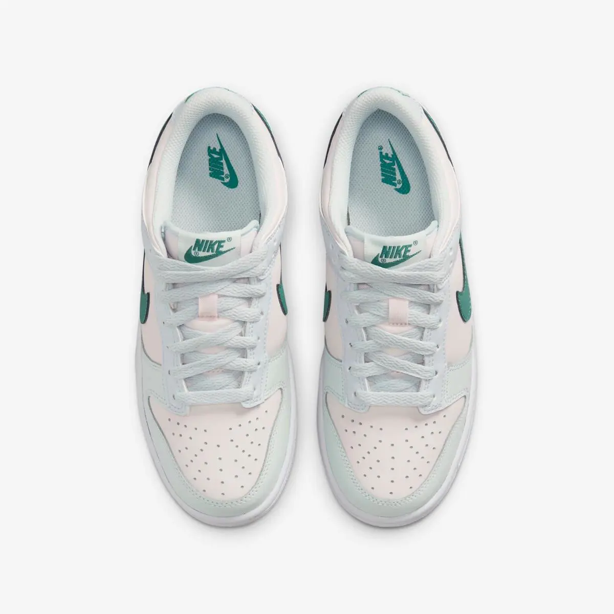 Nike shoes - Multicolor 1