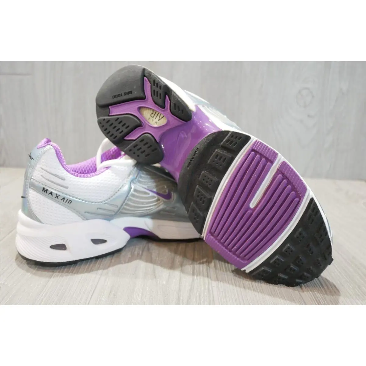 Nike shoes - Pink 4
