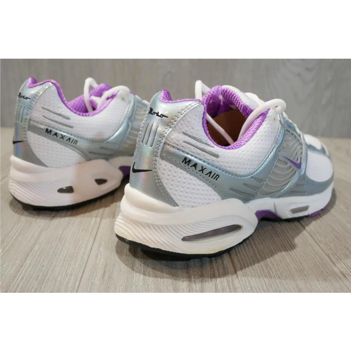 Nike shoes - Pink 2
