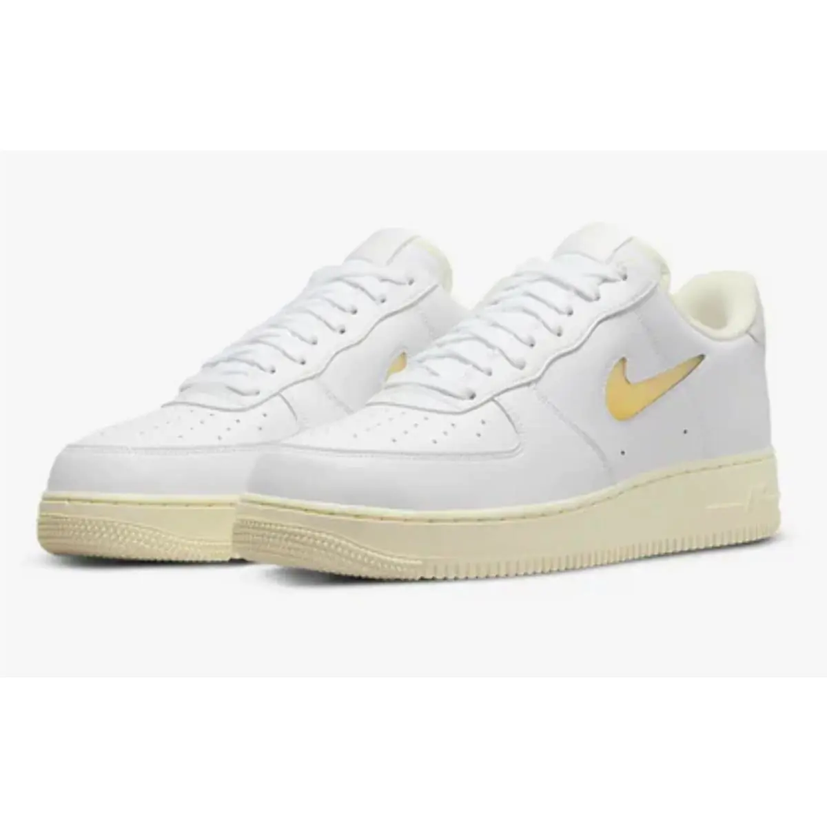 Nike shoes - DC8894-100 - DC8894-100 - IRONS 1