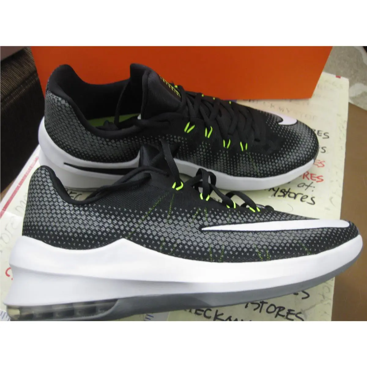 Nike shoes - BLACK/WHITE-VOLT-COOL GREY 2