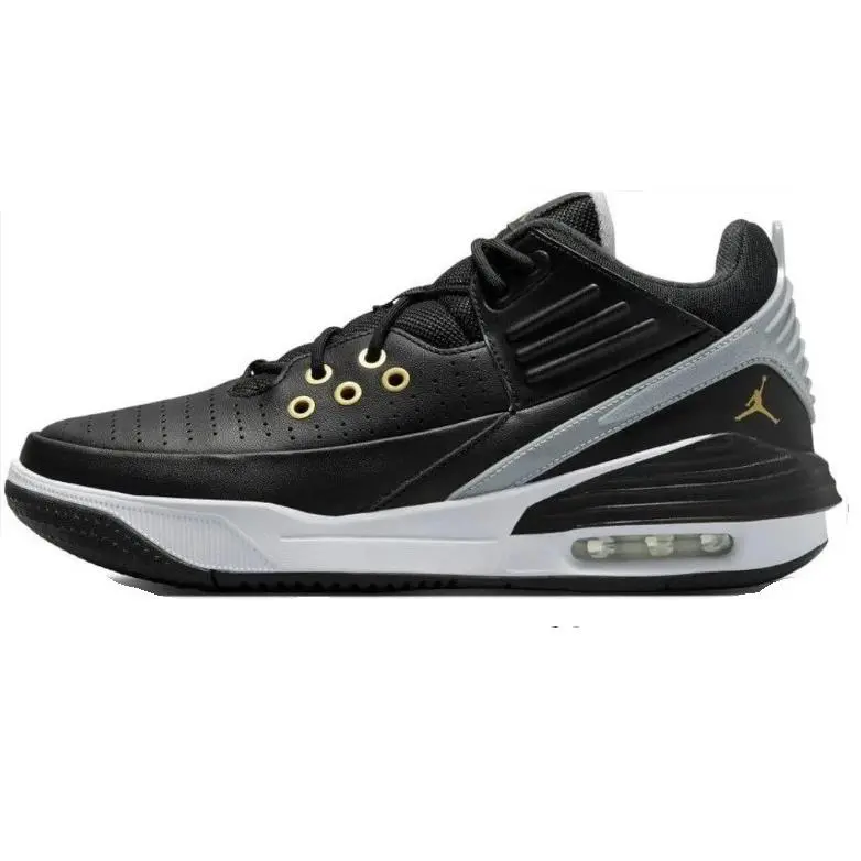 Nike shoes - Black/Gold/White 8