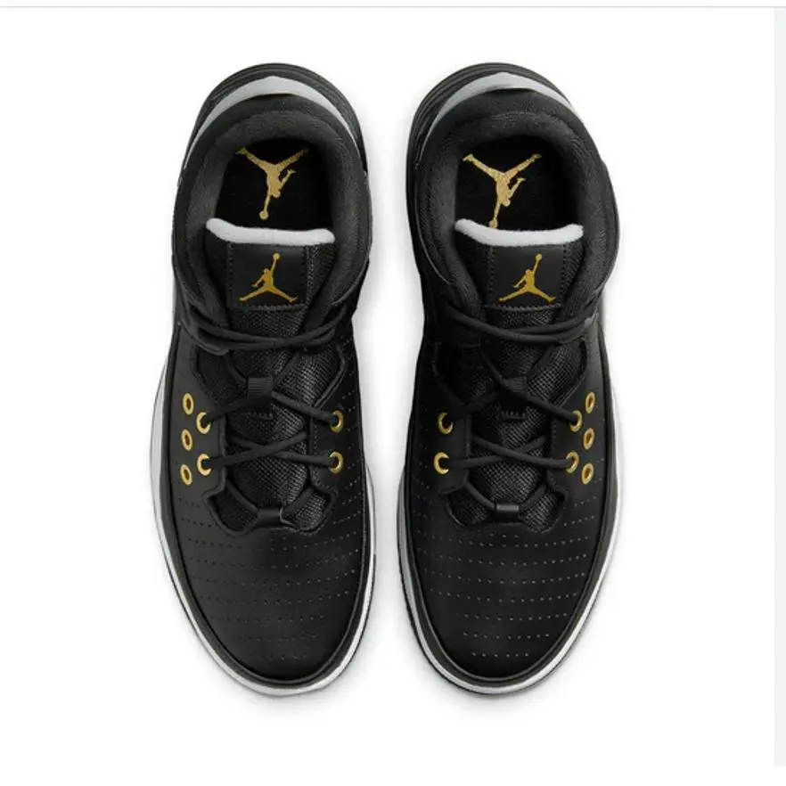 Nike shoes - Black/Gold/White 10
