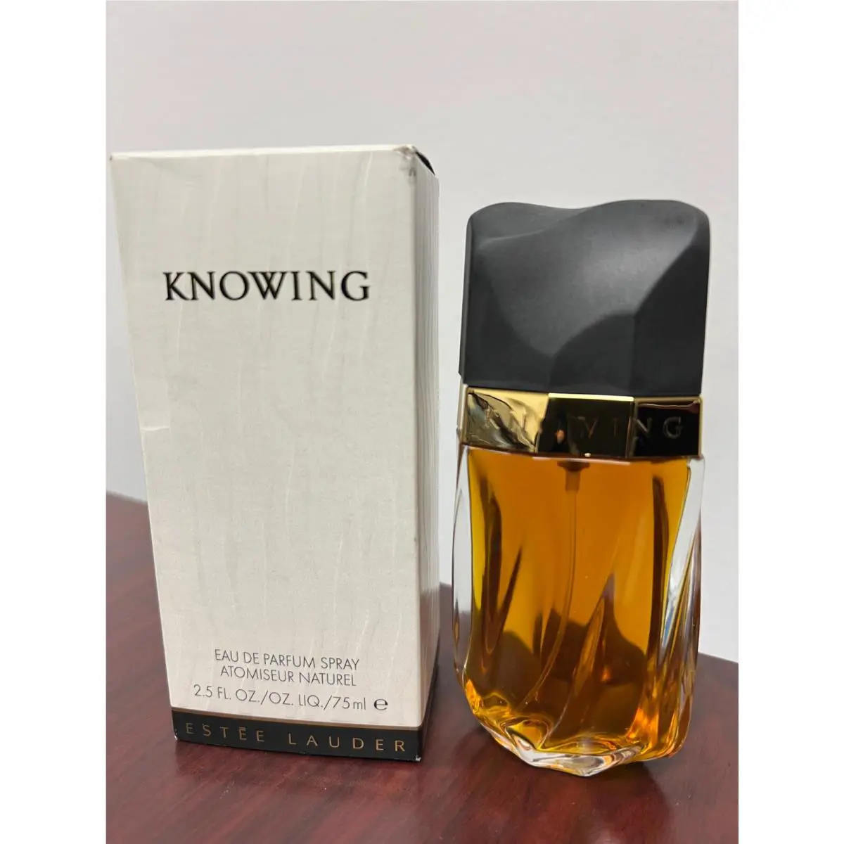 Knowing by Estee Lauder 2.5 FL oz / 75 ML Eau De Parfum Spray