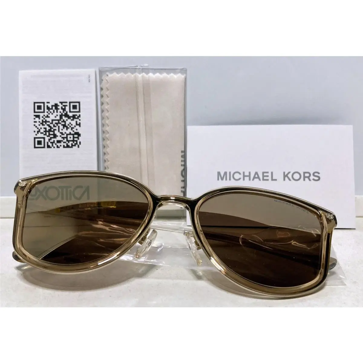 Michael Kors Turin MK1115 Butterfly Gold Mirrored Women`s Sunglasses w/ Case
