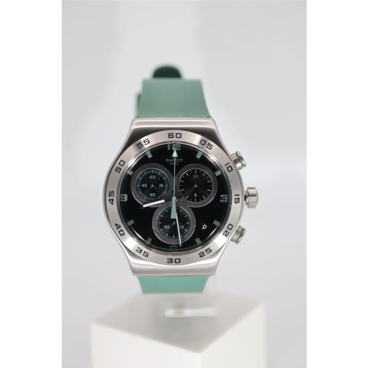 Limited Swatch Unisex Chrono Carbonic Green YVS525 Swiss Made 43MM Silicone