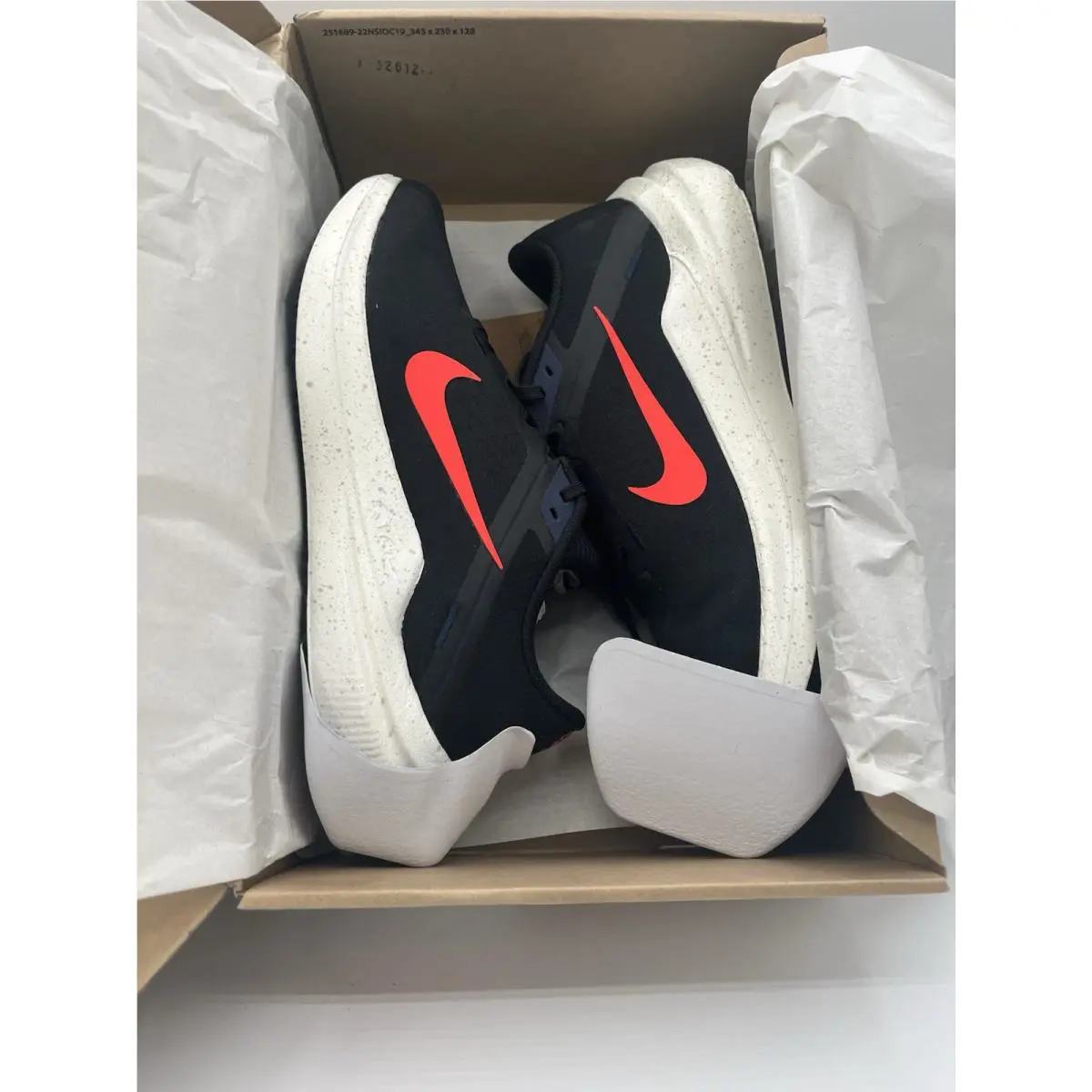 Nike shoes - Nike Air Winflo 10 - Air Winflo - Black / Bright Crimson / Obsidian / Sail 7