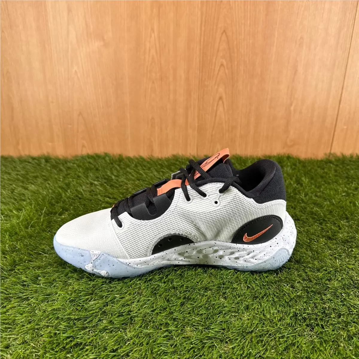 Nike shoes - Nike PG 6 - DC1974-100 - White (UPC: 0195866147454) 2