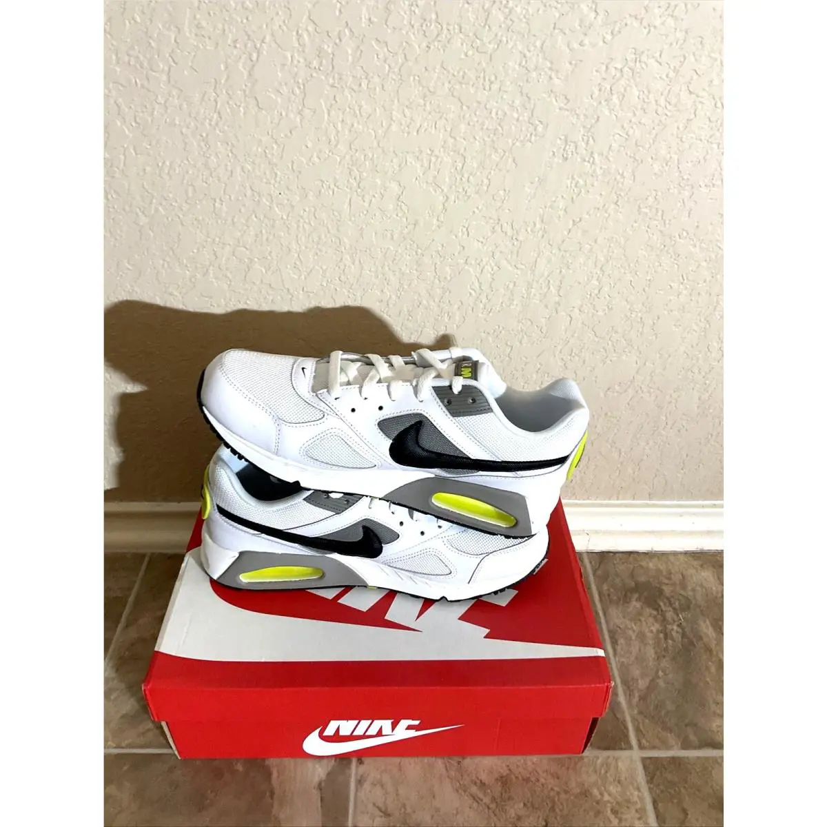 Nike shoes - Nike Air Max Ivo - Air Max Ivo - Multicolor (UPC: 0195241016108) 1