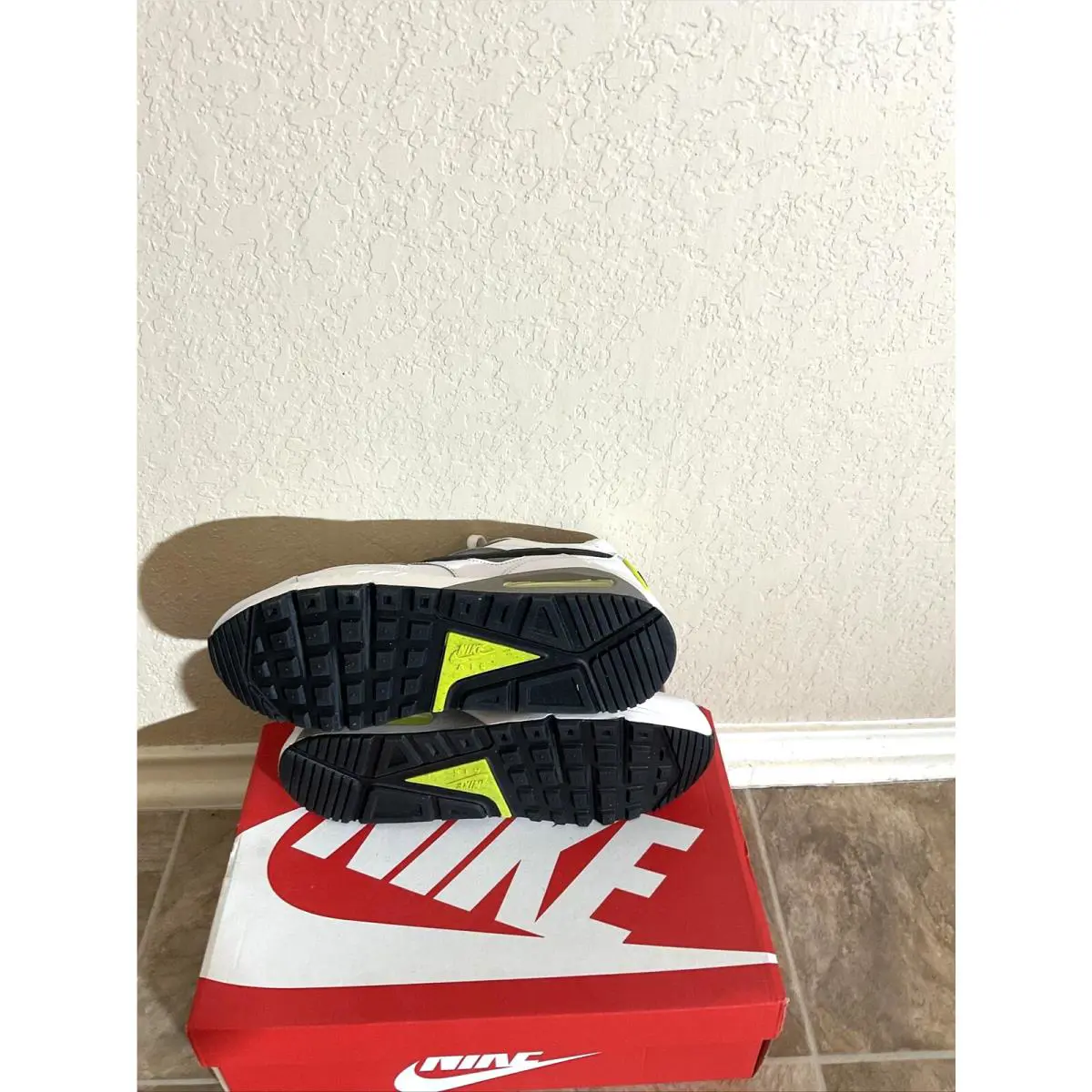 Nike shoes - Nike Air Max Ivo - Air Max Ivo - Multicolor (UPC: 0195241016108) 3