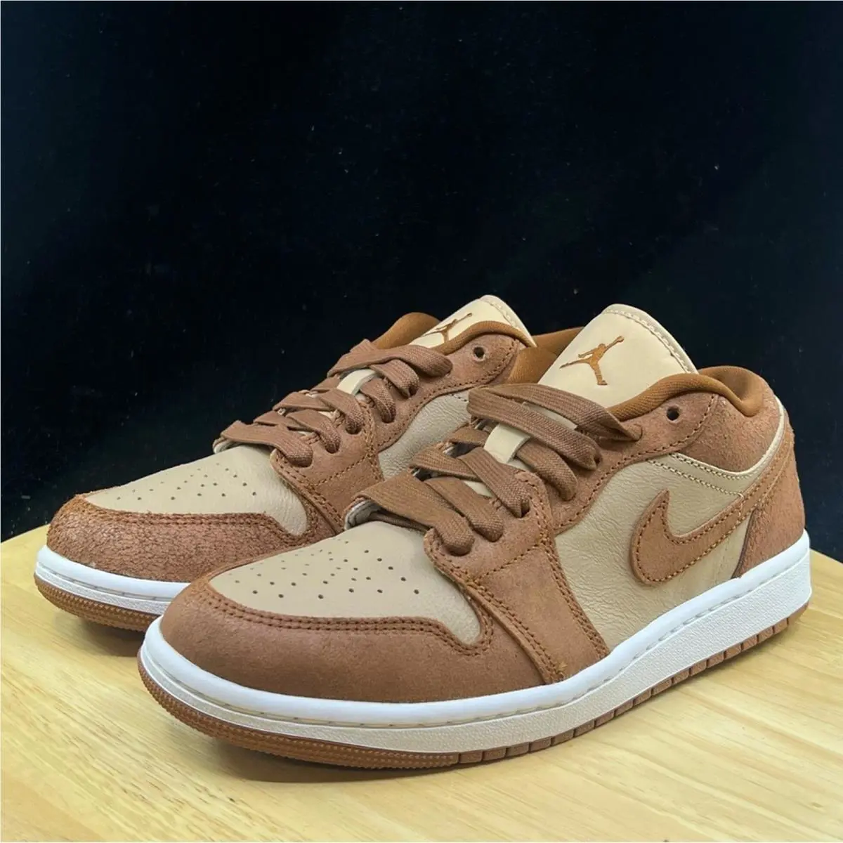 Nike shoes - Brown 7