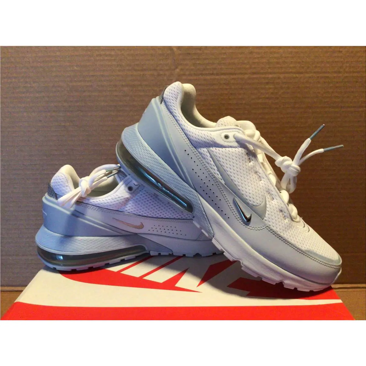 Nike shoes - Nike Air Max Pulse - Air Max Pulse - White 1