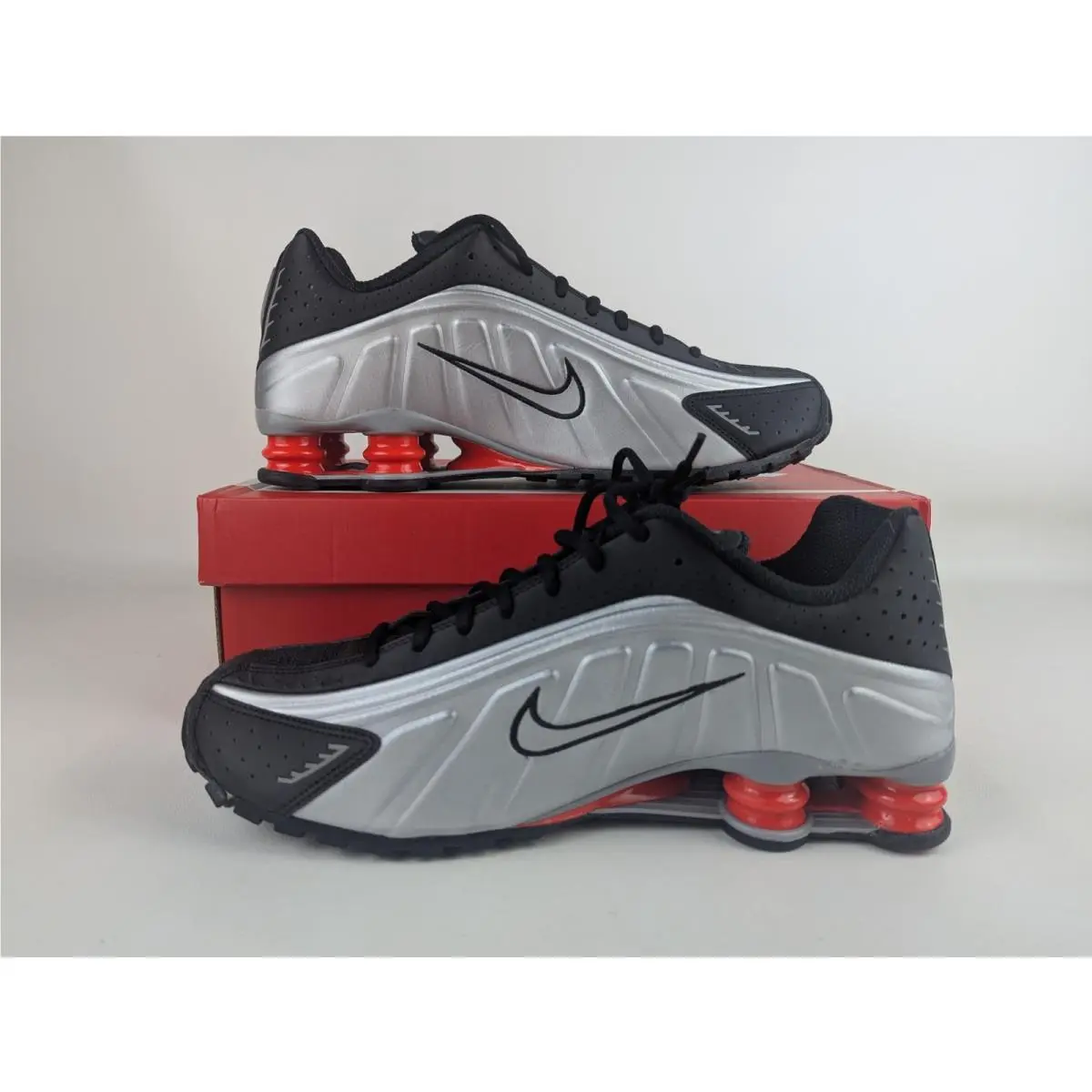 Nike shoes - Nike Shox R4 - Shox - HQ1988-002 - Red 0