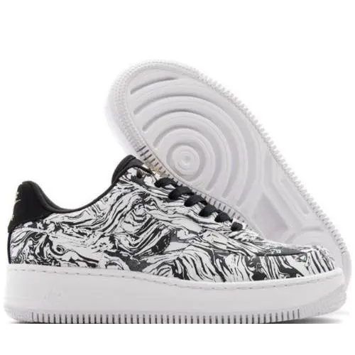 Nike shoes - White (UPC: 091209608586) 1