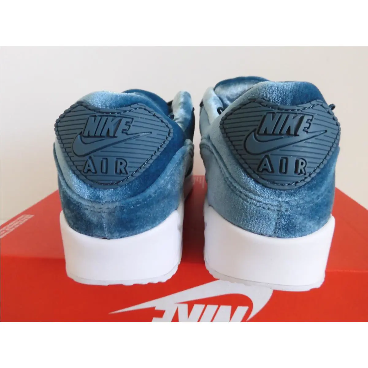 Nike shoes - Nike Air Max 90 - Air Max - Green (UPC: 195242396599) 2