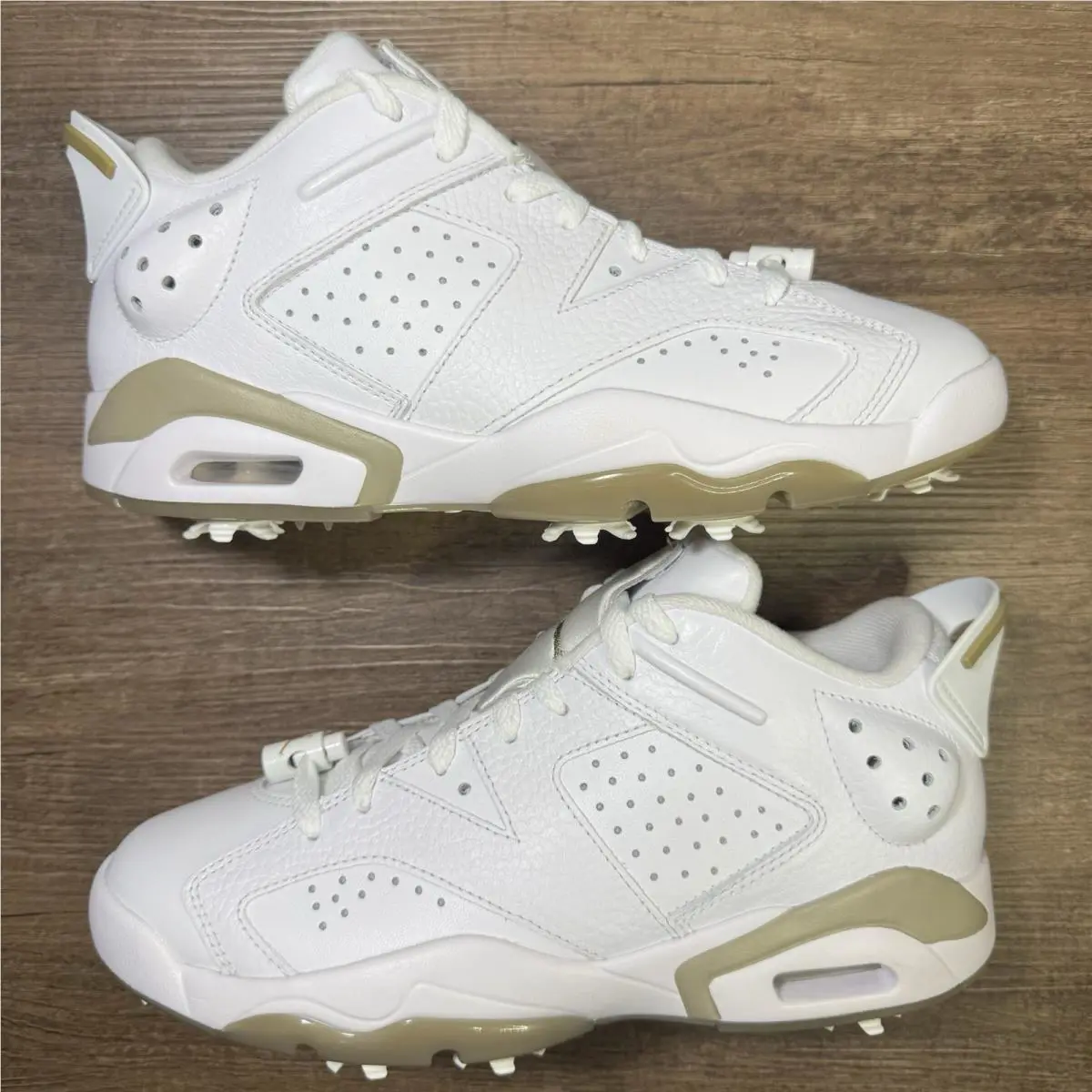 Nike shoes - Air Jordan 6 - Air - DV1376-100 - White 2