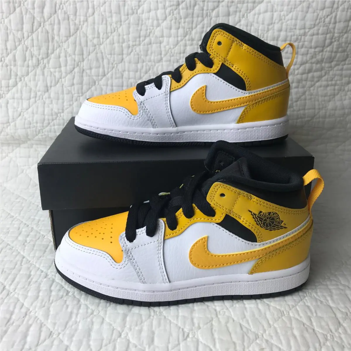 Nike shoes - Air Jordan 1 Mid - Air Mid - 640734-170 - White/University Gold-Black 1