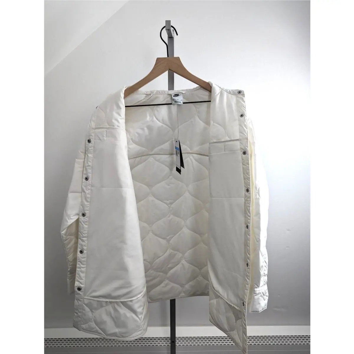 Nike clothing - Fb8732-133 - Fb8732-133 - White (UPC: 196968353392) 3