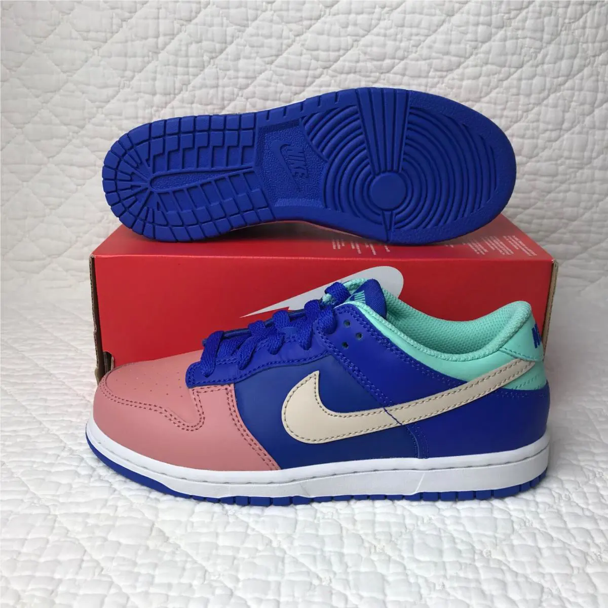 Nike shoes - DZ2874 400 - DZ2874 400 - Hyper Royal/Sanddrift (UPC: 196608436034) 2