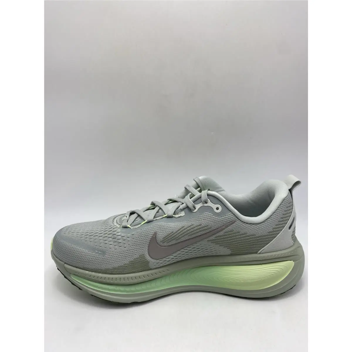 Nike shoes - Nike Vomero 18 - Vomero - HM6803-002 - Gray (UPC: 197860777699) 1