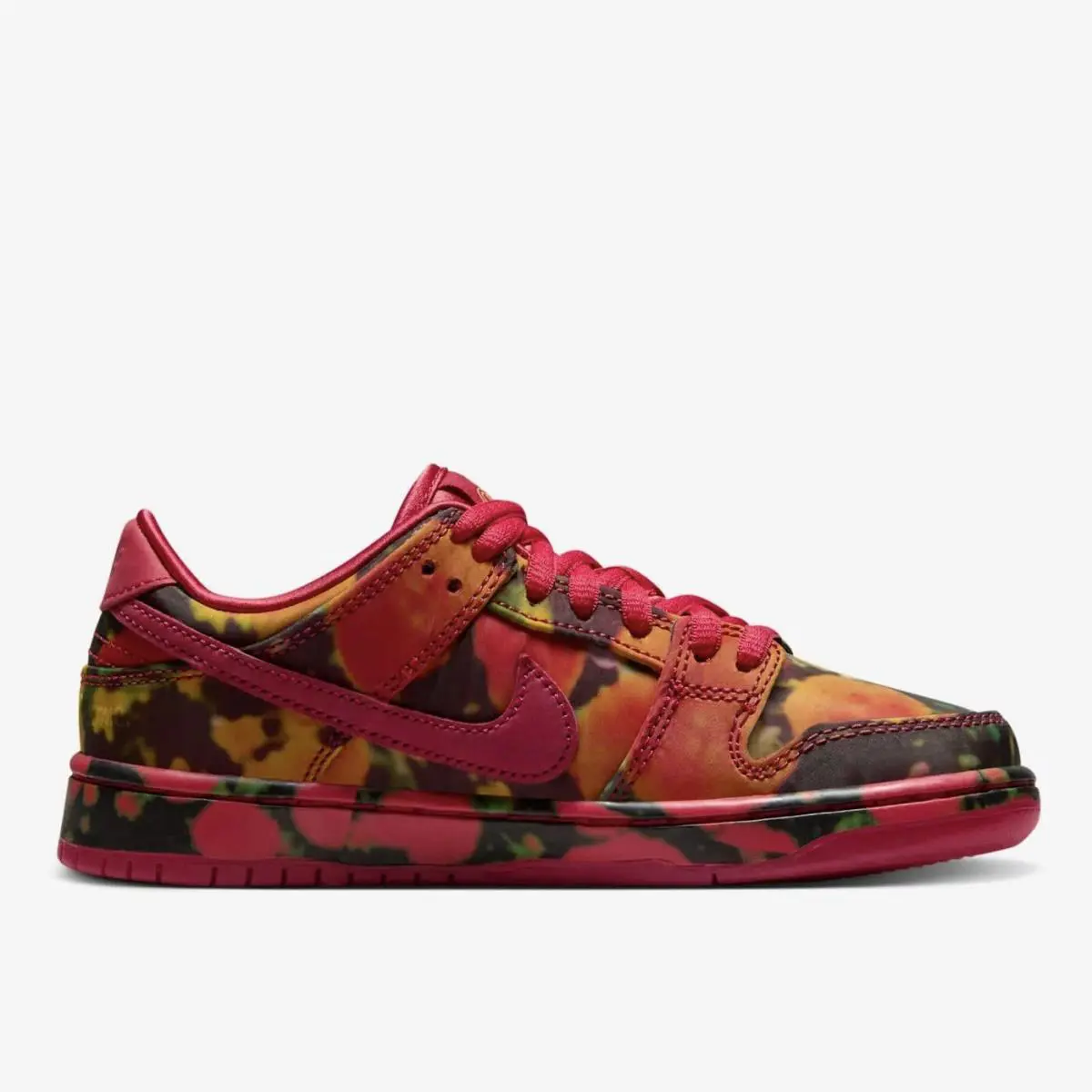 Nike shoes - Nike Dunk Low - Dunk Low - Red 0