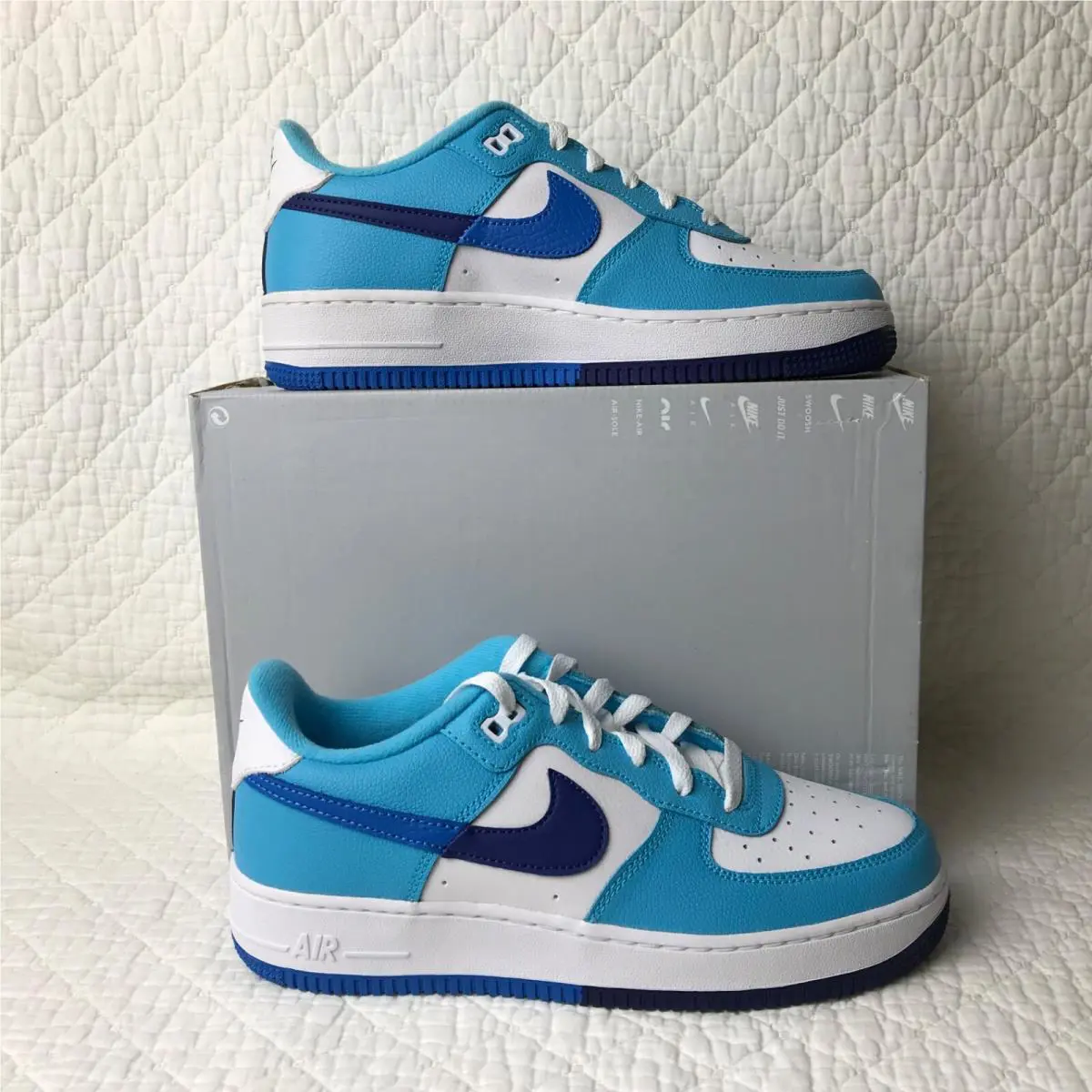 Nike shoes - Nike Air Force 1 LV8 GS - DZ2660-100 - White/Photo blue 0