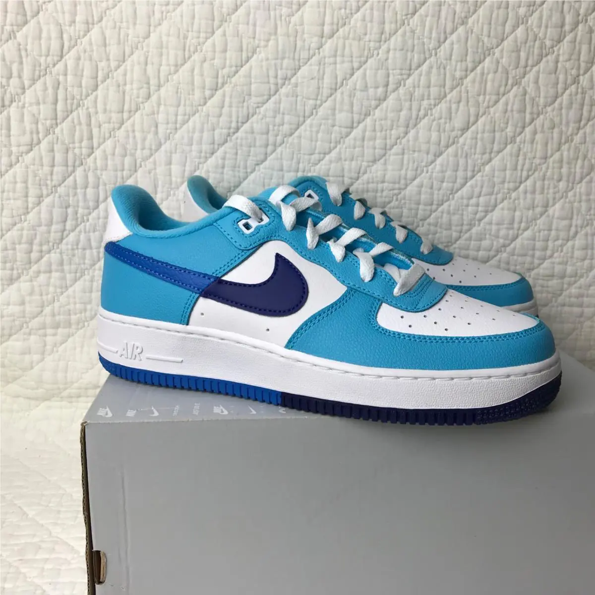 Nike shoes - Nike Air Force 1 LV8 GS - DZ2660-100 - White/Photo blue 6