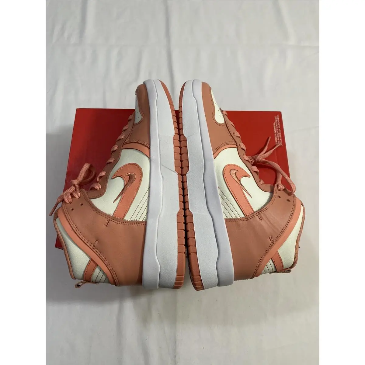 Nike shoes - DH3718107 - DH3718-107 - Red (UPC: 0195869028255) 3