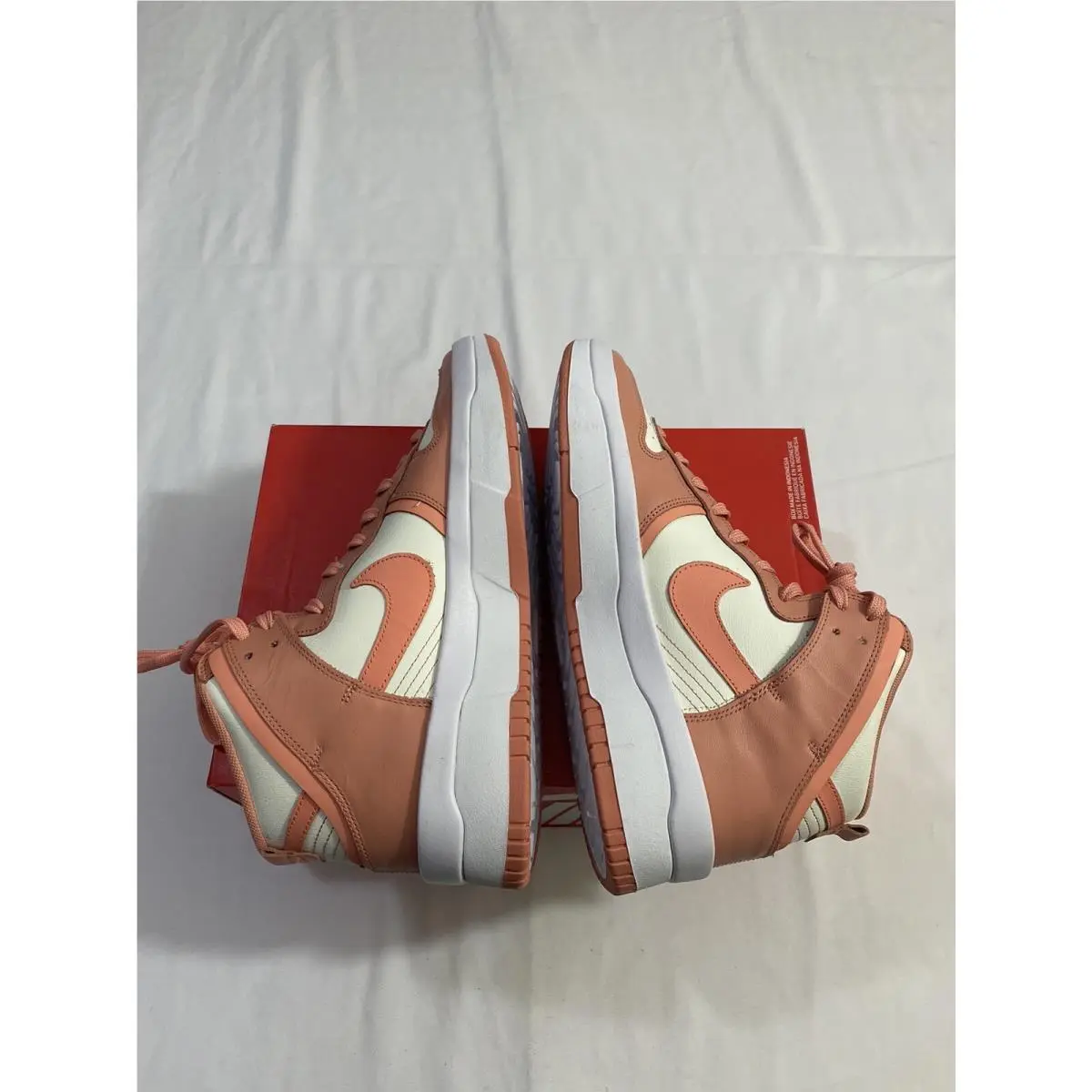 Nike shoes - DH3718107 - DH3718-107 - Red (UPC: 0195869028255) 4