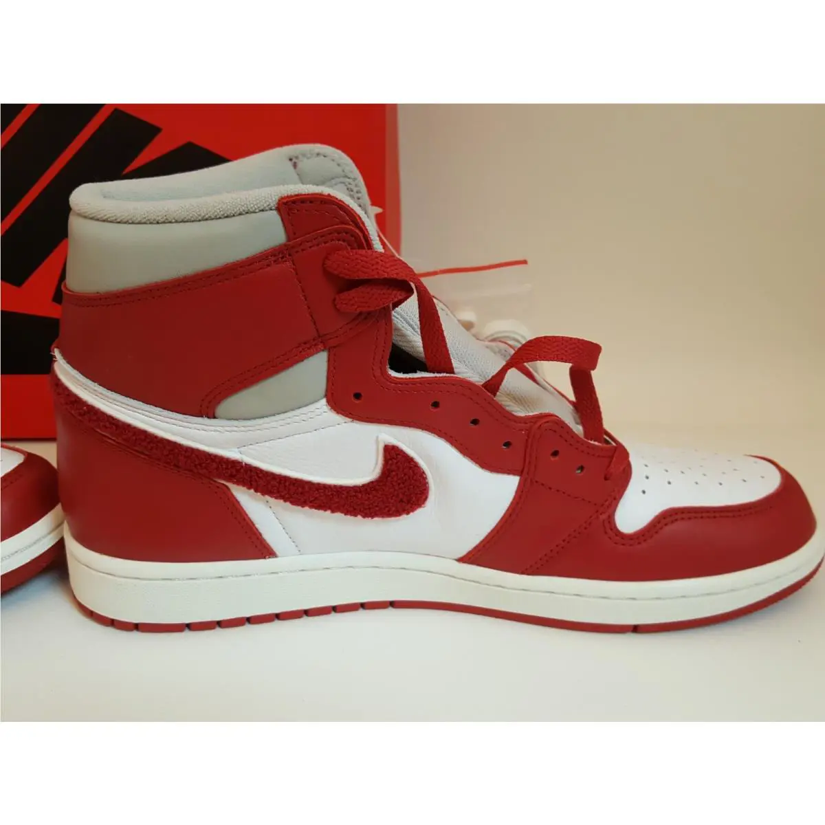 Nike shoes - Red 3
