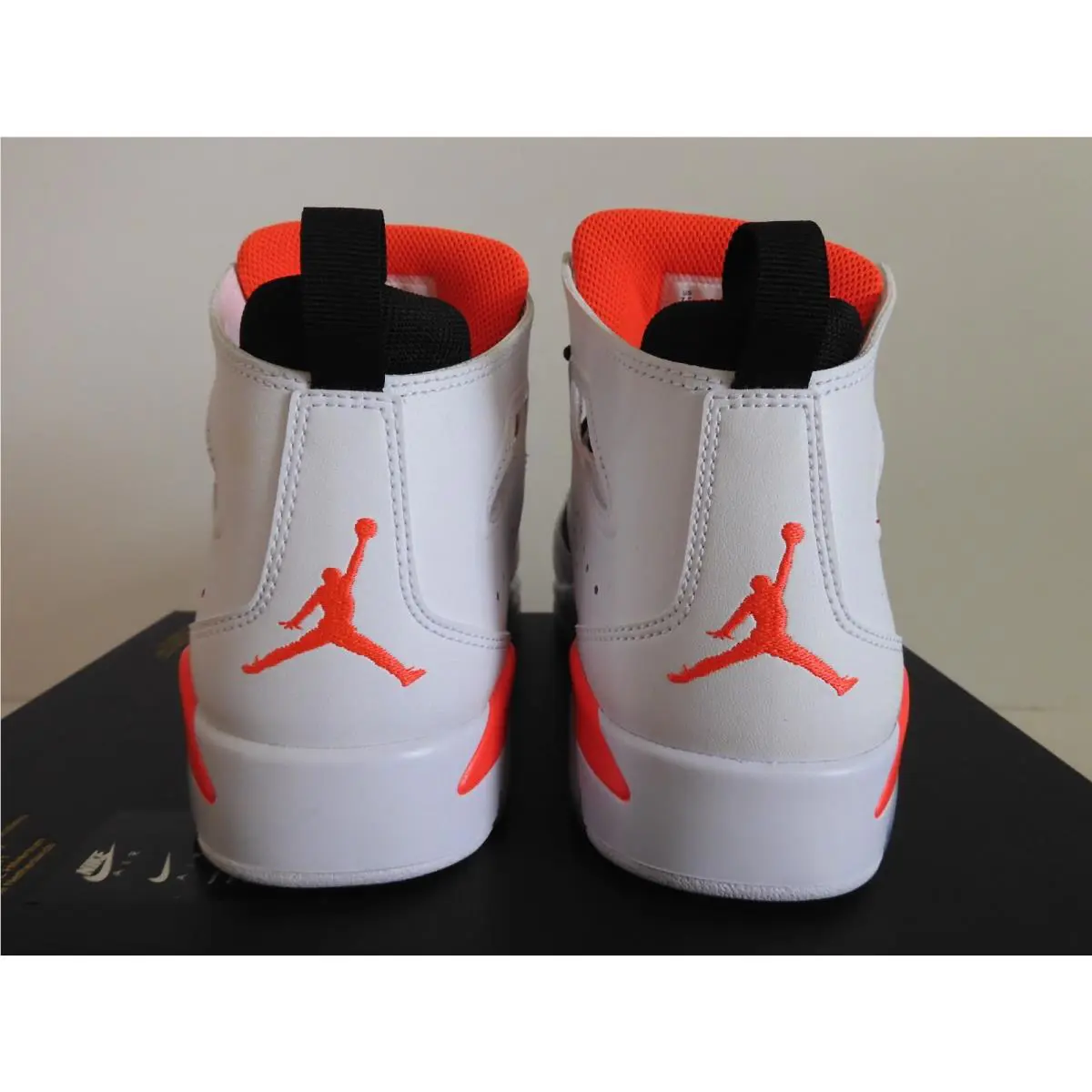 Nike shoes - Air Jordan Flight Club 91 - White (UPC: 195243497936) 2