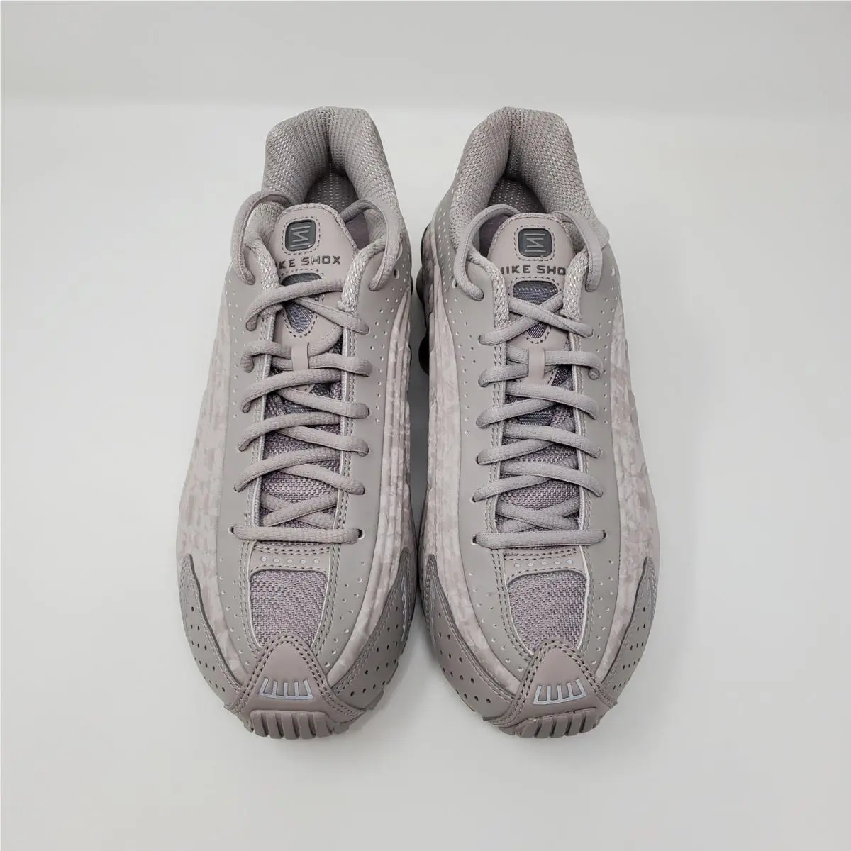Nike shoes - Nike Shox R4 - Shox - HV0934-001 - Silver 0