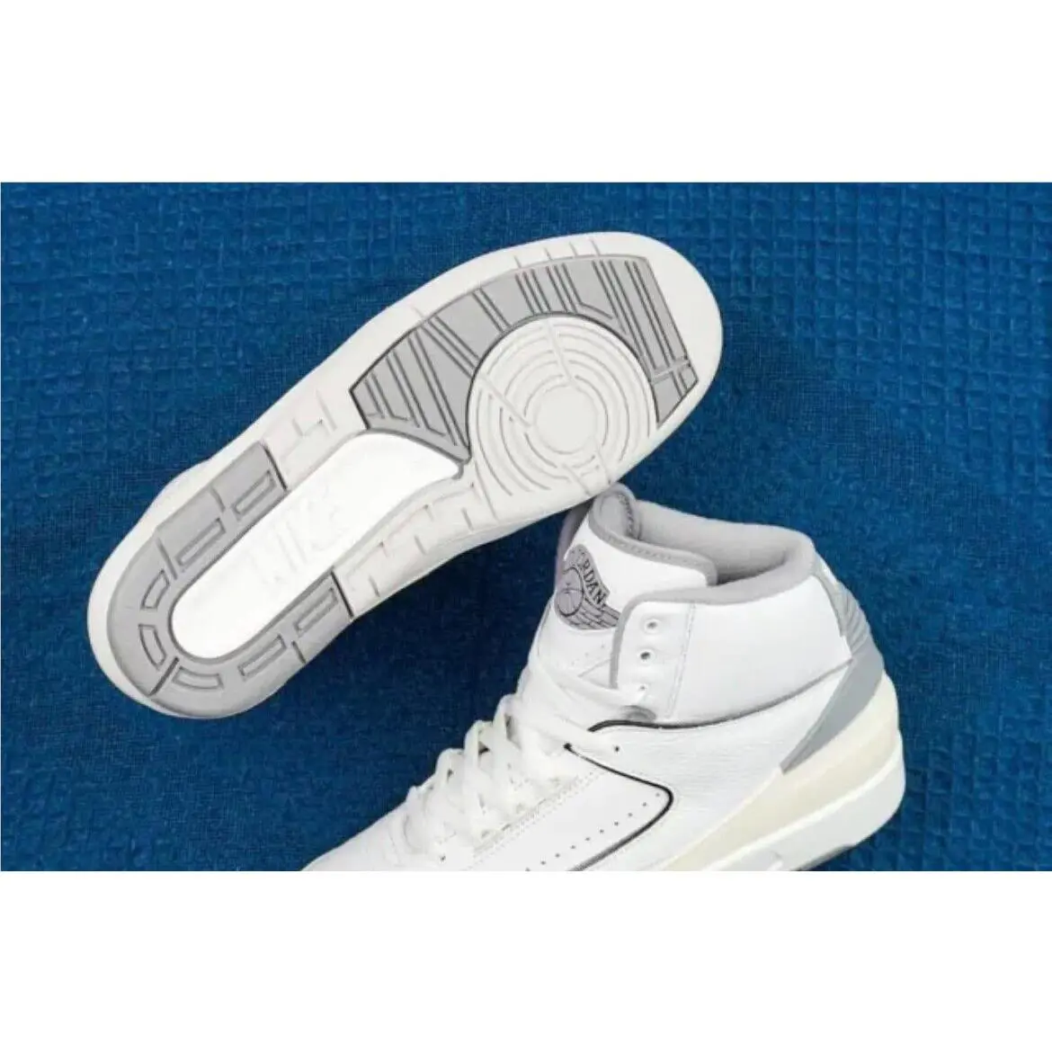 Nike shoes - Air Jordan 2 - Air - White 1