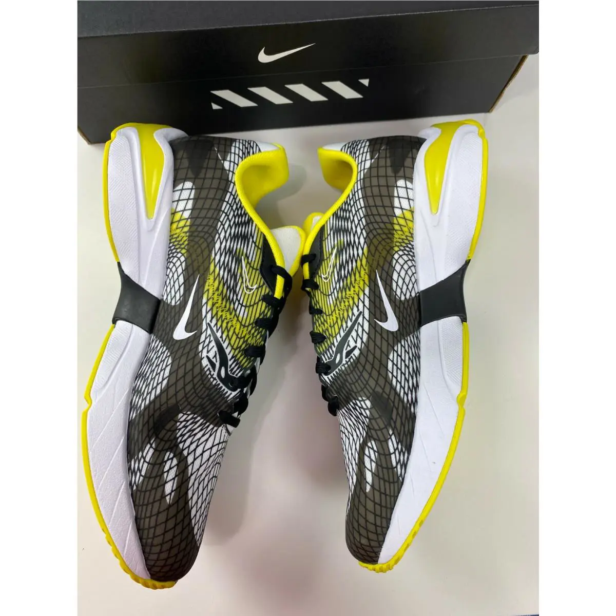Nike shoes - Nike Ghoswift - Ghoswift - Multicolor 1