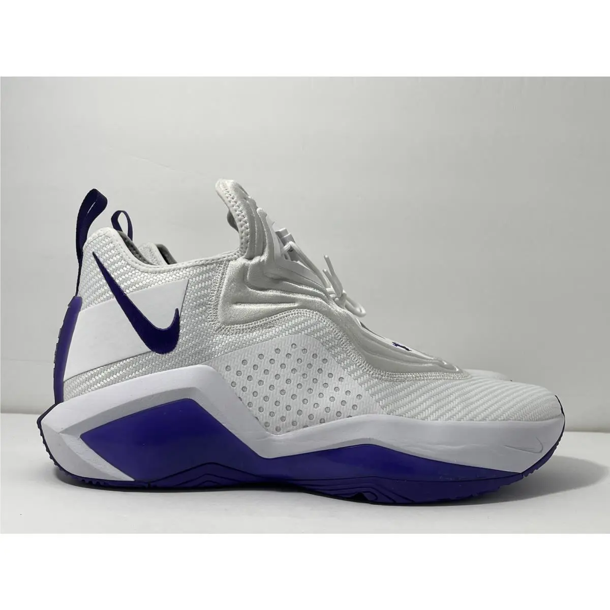 Nike shoes - Nike LeBron Soldier XIV - LeBron Soldier XIV - Cw4221-106 - White-Purple 0