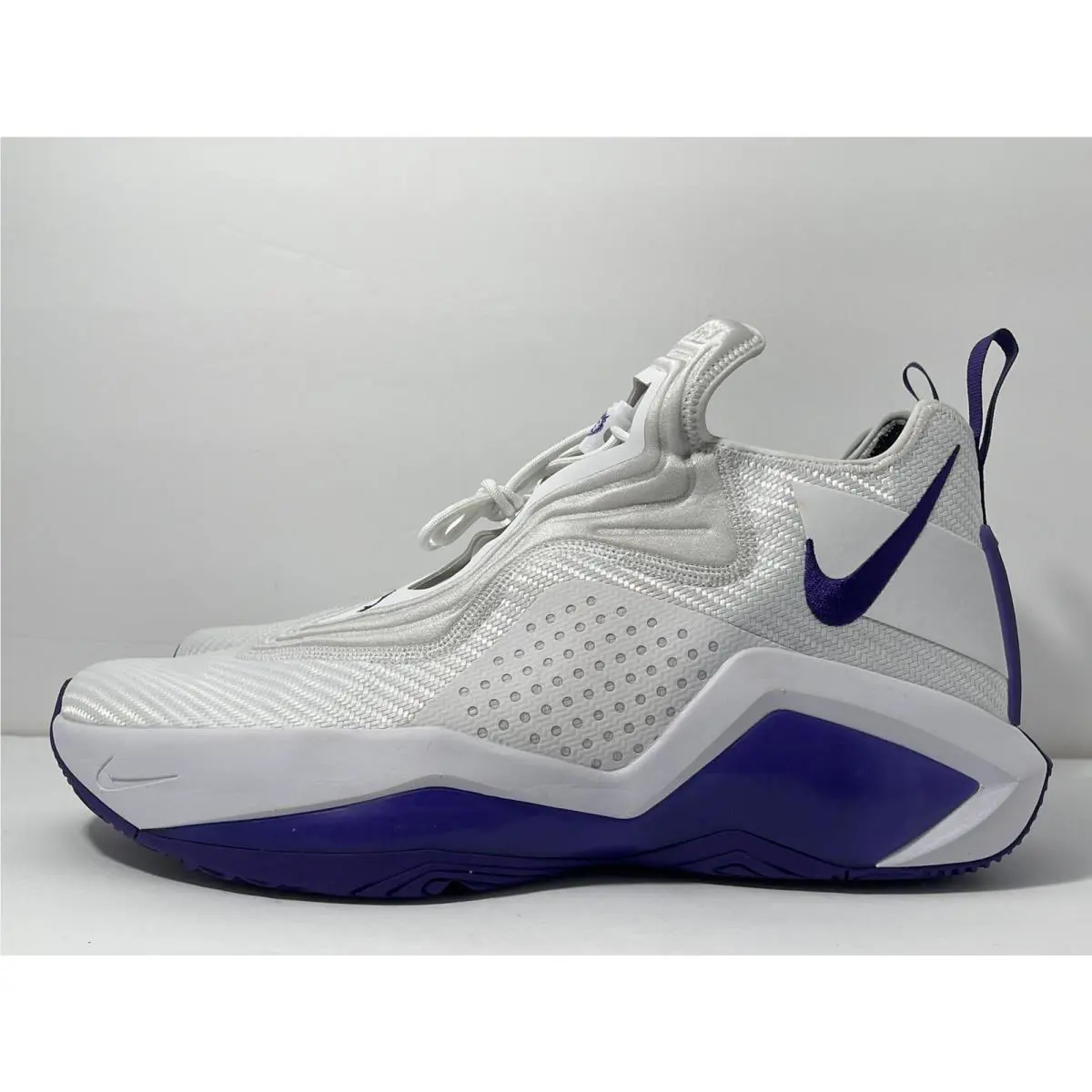 Nike shoes - Nike LeBron Soldier XIV - LeBron Soldier XIV - Cw4221-106 - White-Purple 2